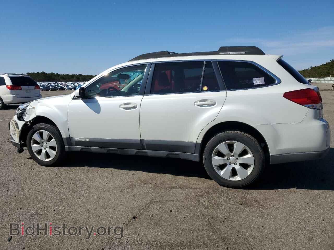 2011 SUBARU OUTBACK - VIN: 4S4BRBCC0B3390594 - Фото 2