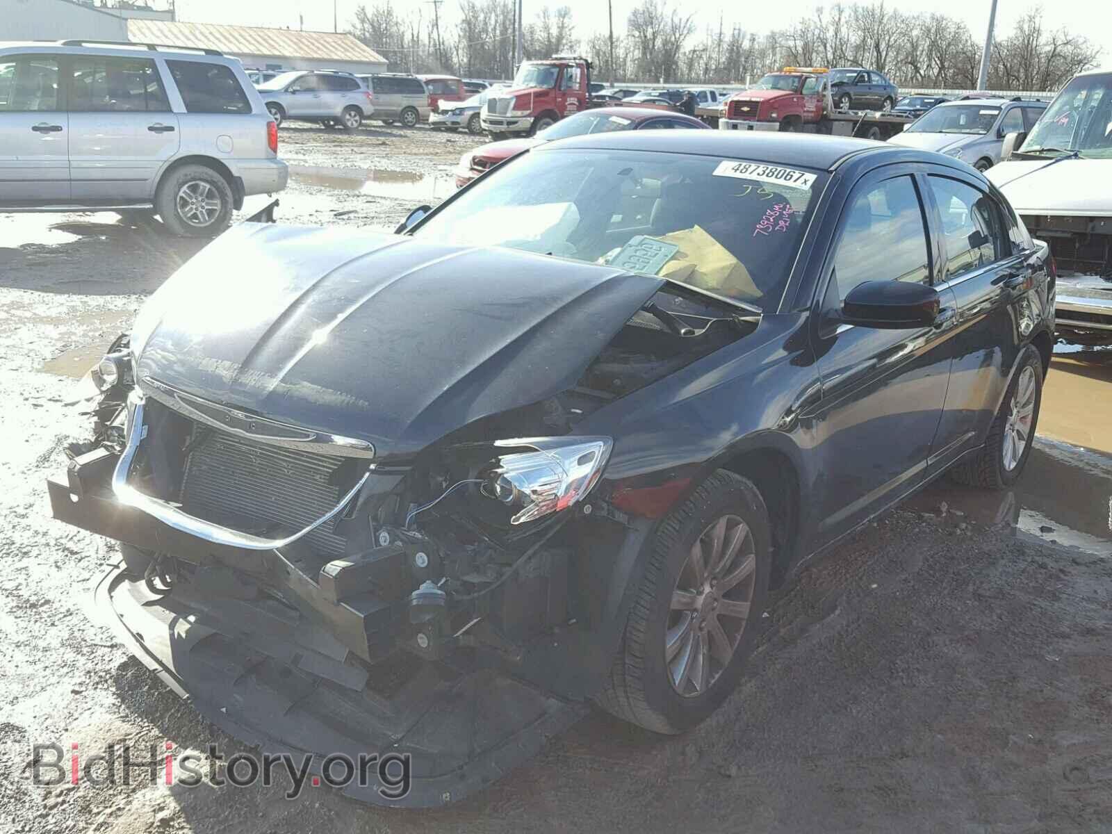 2013 CHRYSLER 200 - VIN: 1C3CCBBB4DN542083 - Photo 2