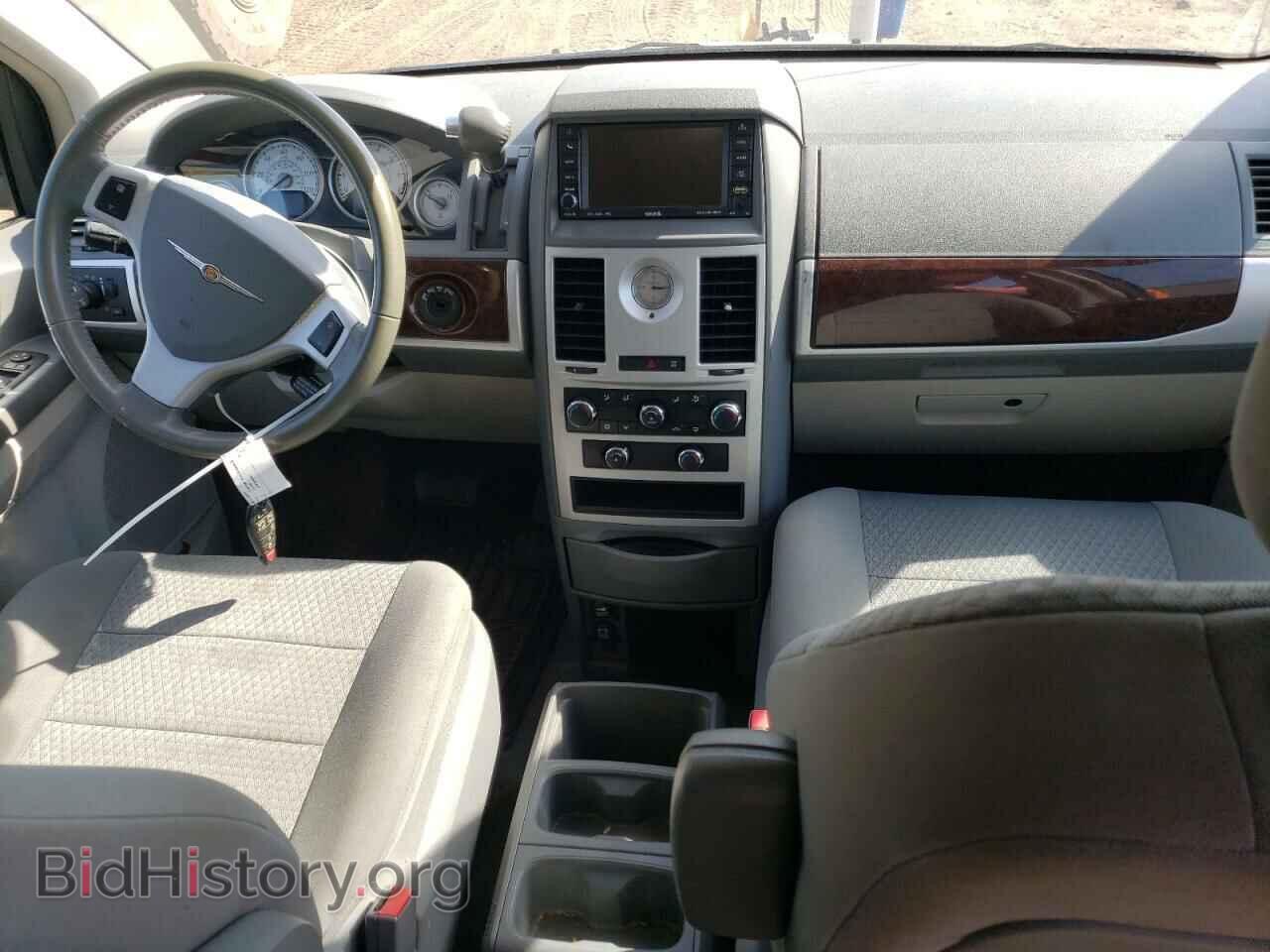 2010 CHRYSLER MINIVAN - VIN: 2A4RR5D11AR366340 - Фото 8