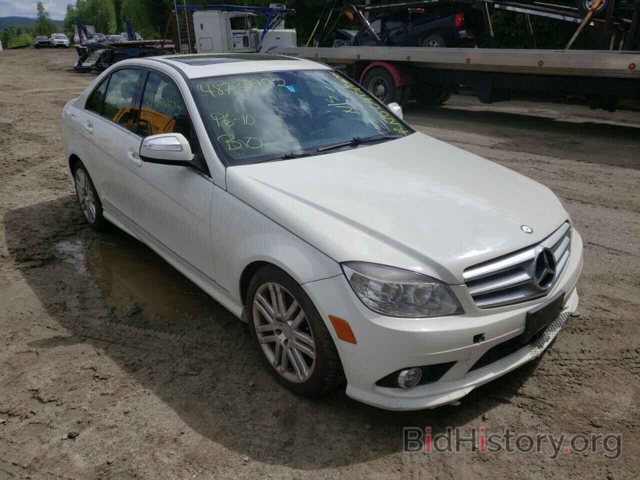 Photo WDDGF81X49R061471 - MERCEDES-BENZ C-CLASS 2009