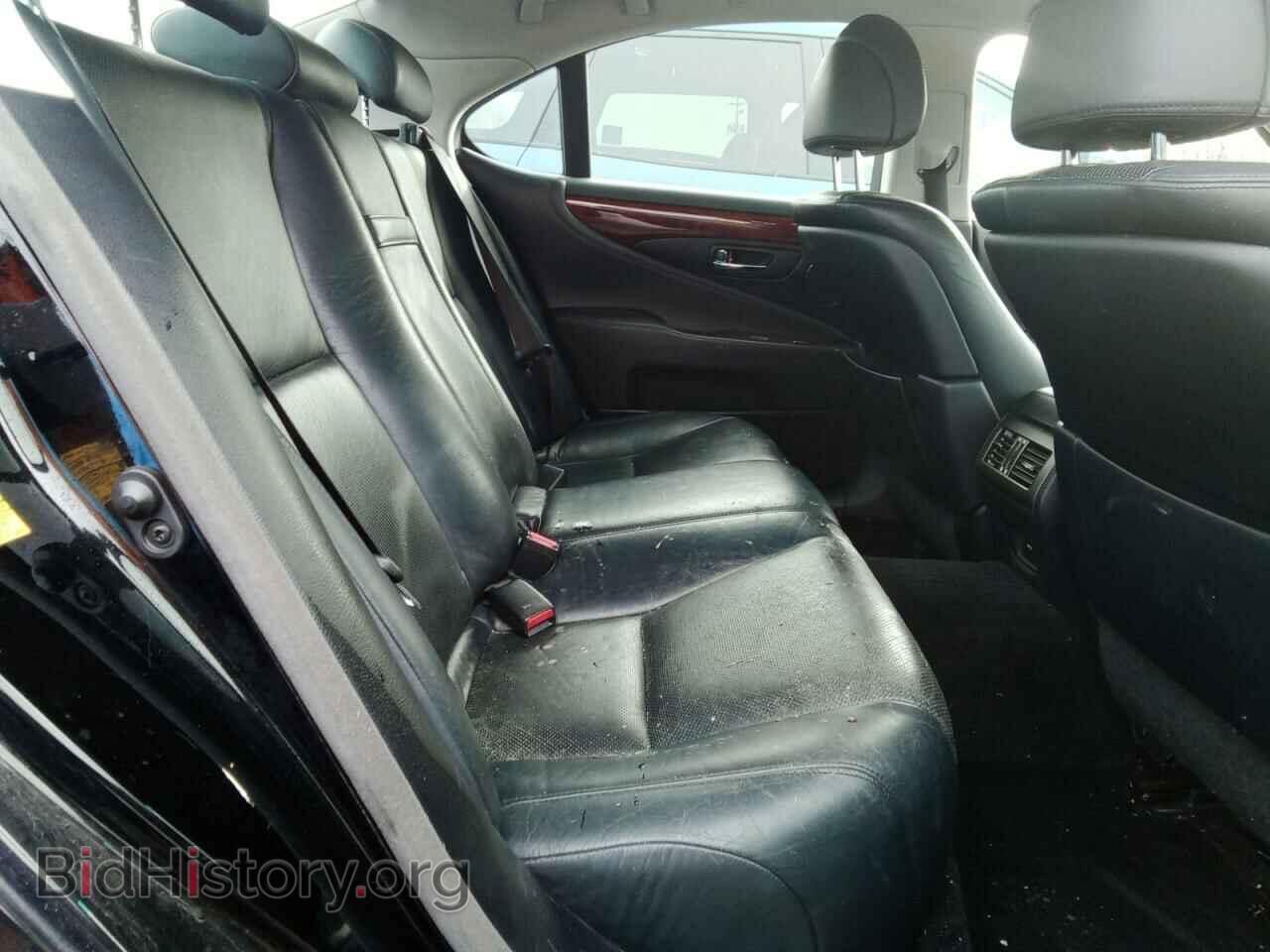 2011 LEXUS LS460 - VIN: JTHCL5EF2B5011746 - Photo 10