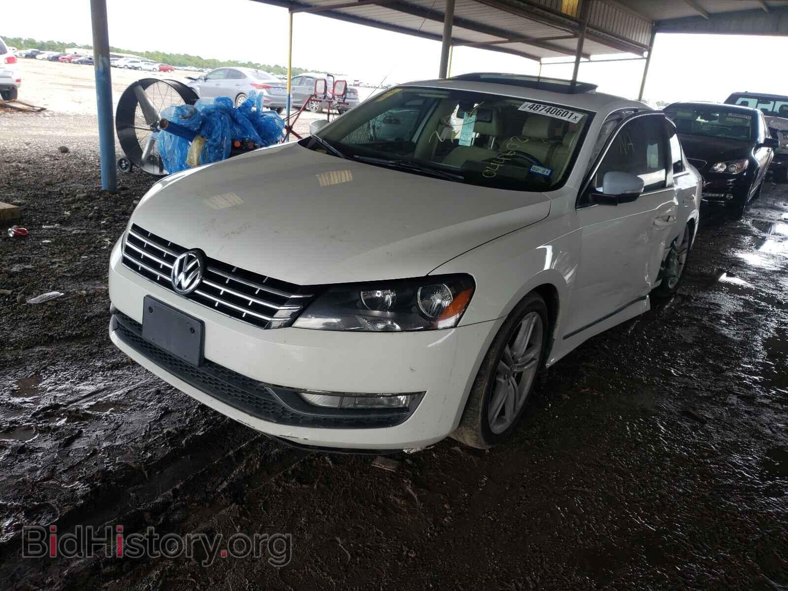 2013 VOLKSWAGEN PASSAT - VIN: 1VWCN7A32DC044602 - Фото 2