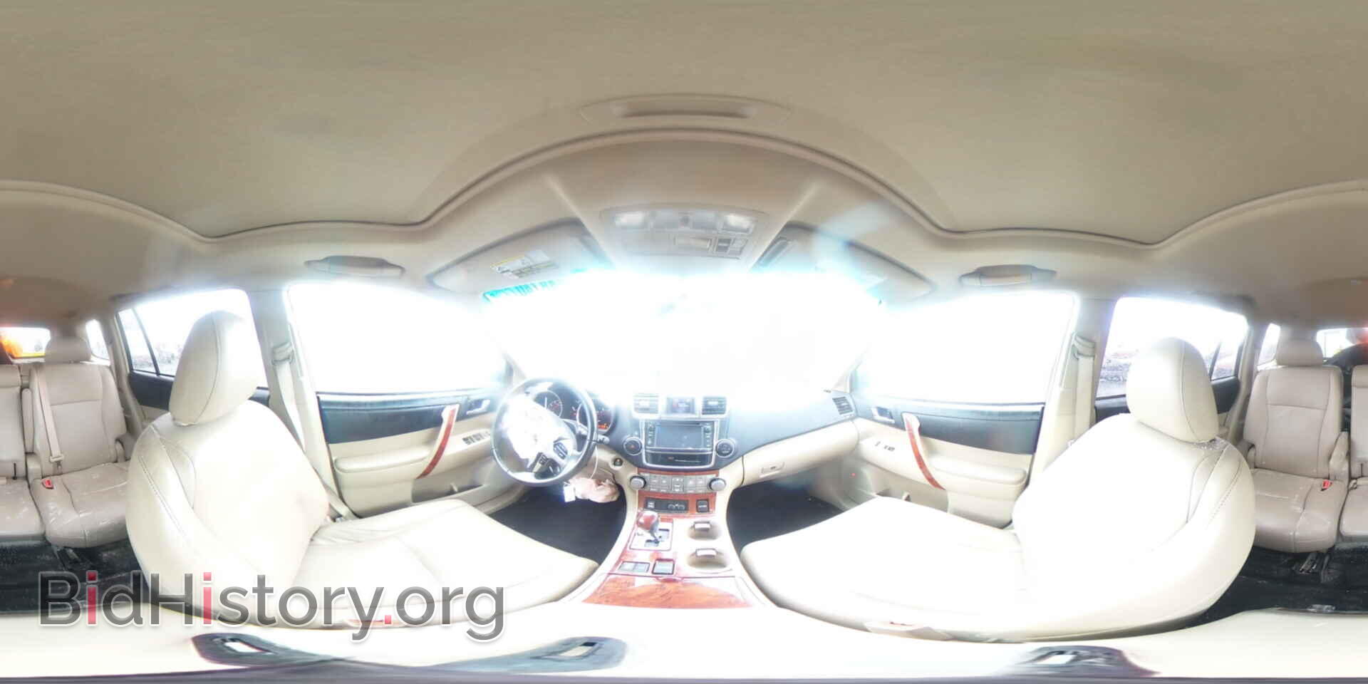 2013 TOYOTA HIGHLANDER - VIN: 5TDDK3EH8DS210666 - Фото 14