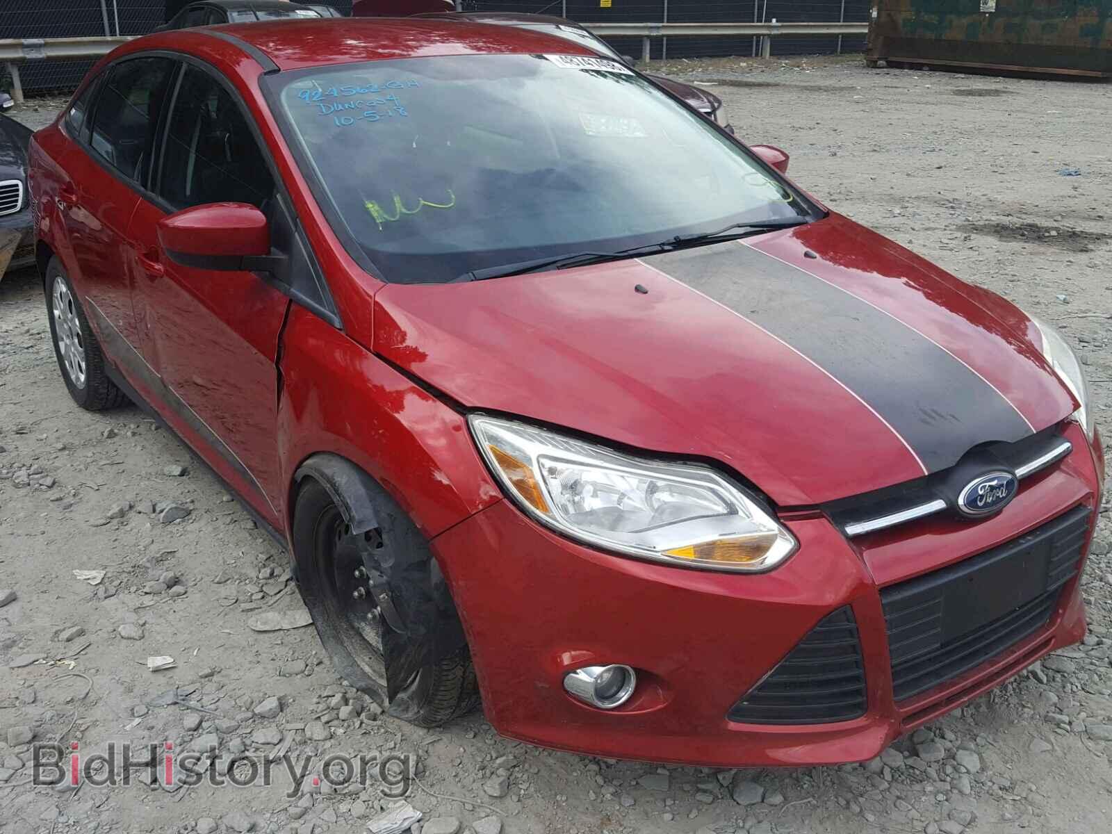 Photo 1FAHP3F24CL288199 - FORD FOCUS 2012