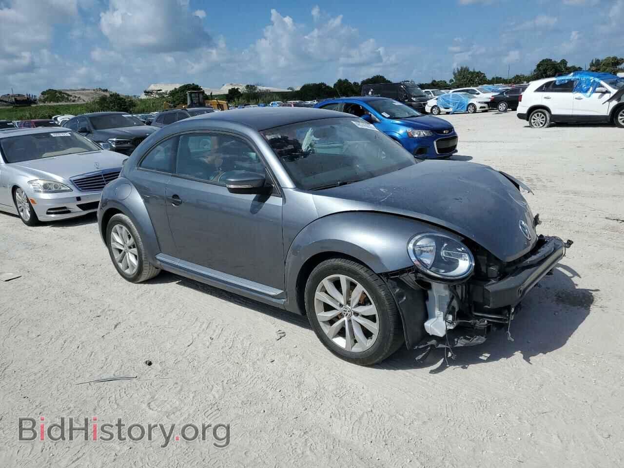 2017 VOLKSWAGEN BEETLE - VIN: 3VWF17AT2HM624588 - Фото 4