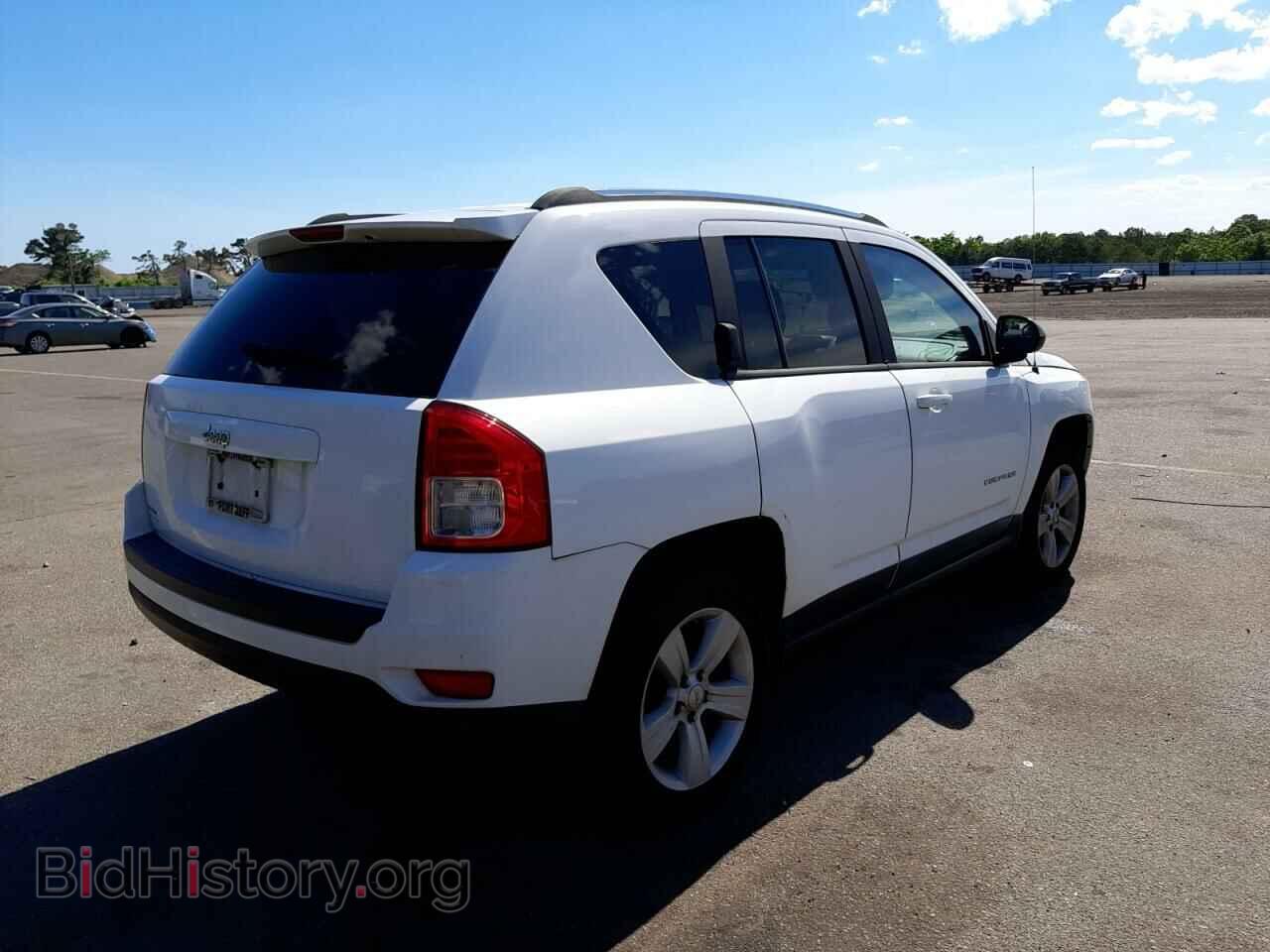 2011 JEEP COMPASS - VIN: 1J4NT1FB2BD241060 - Photo 4