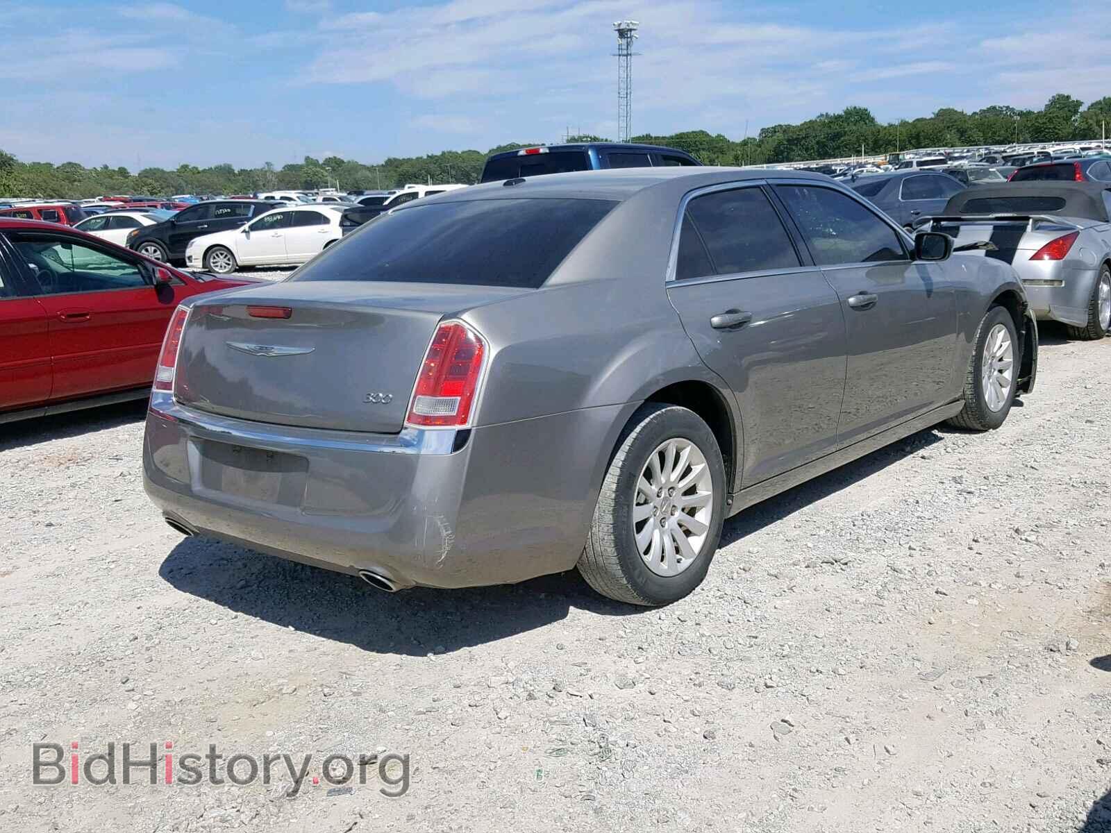 2014 CHRYSLER 300 - VIN: 2C3CCAAG6EH141913 - Фото 4