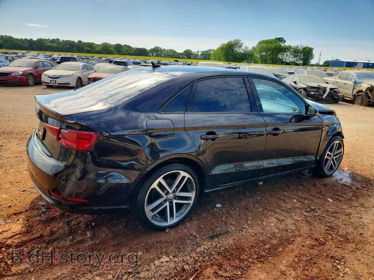 2017 AUDI A3 - VIN: WAUAUGFF3H1042839 - Фото 3