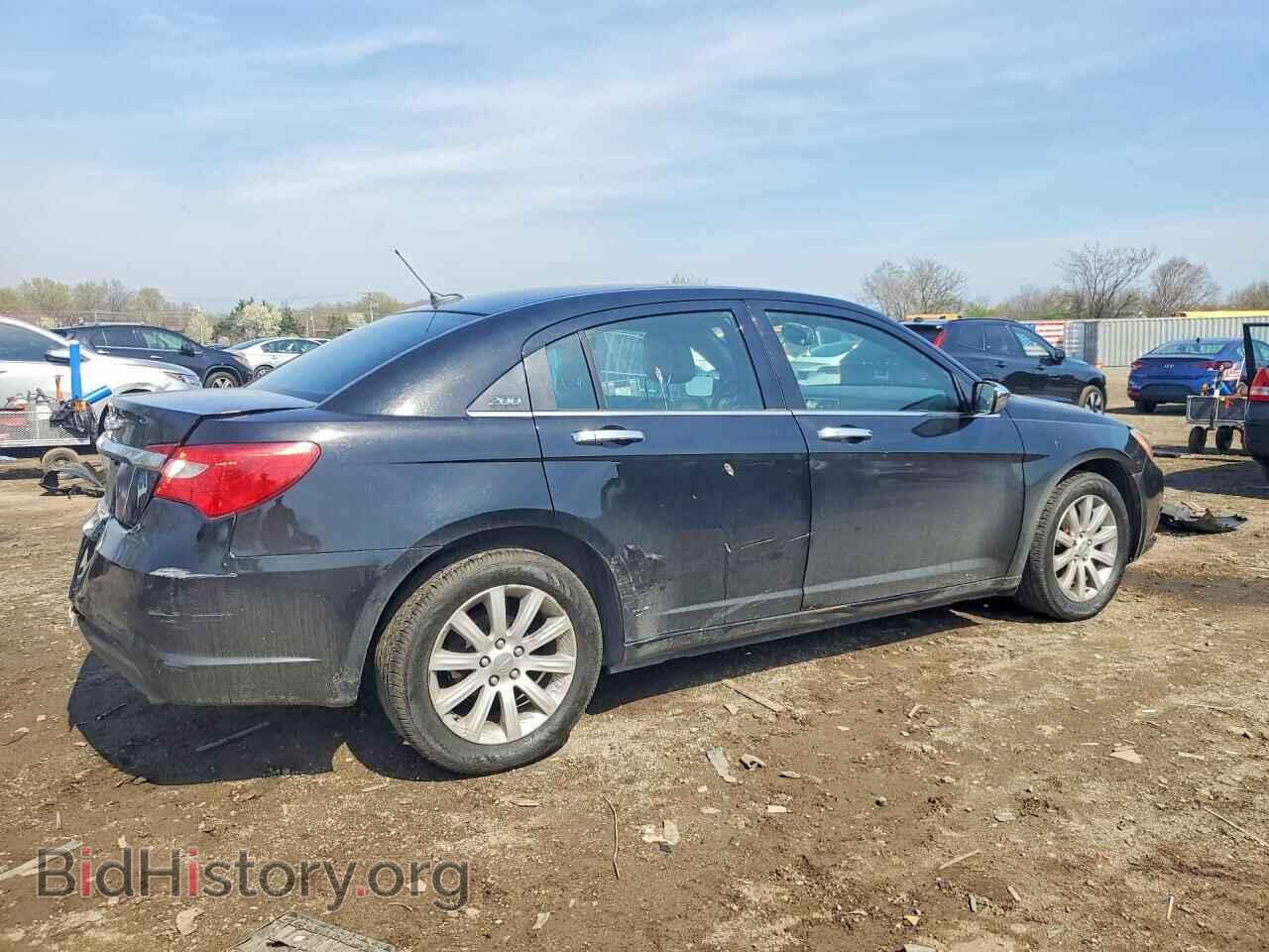 2014 CHRYSLER 200 - VIN: 1C3CCBCGXEN180370 - Фото 3