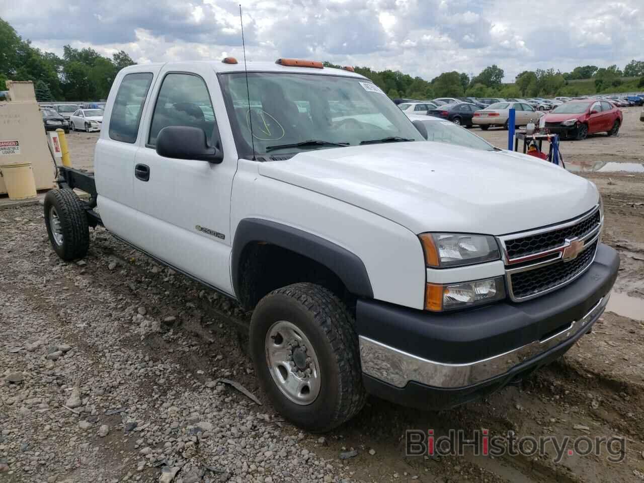 Photo 1GCHK29U76E186436 - CHEVROLET SILVERADO 2006