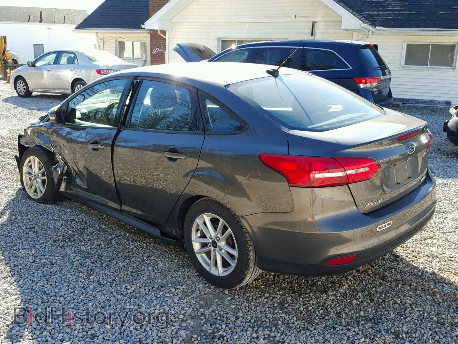 2016 FORD FOCUS - VIN: 1FADP3F2XGL293041 - Фото 3
