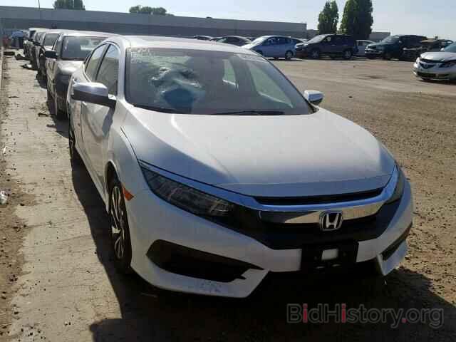 Photo 2HGFC2F78JH514226 - HONDA CIVIC EX 2018