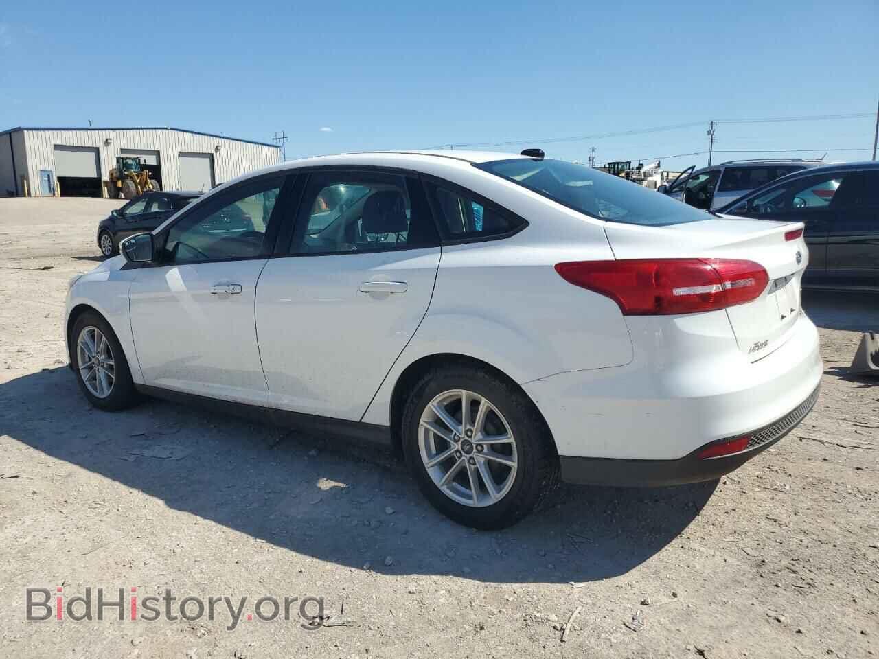 2017 FORD FOCUS - VIN: 1FADP3F29HL266768 - Фото 2