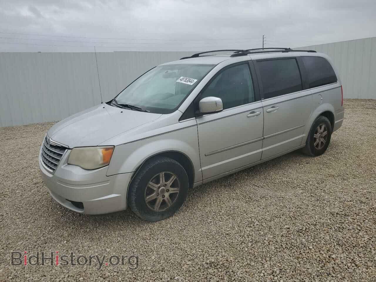 Photo 2A4RR5D14AR398330 - CHRYSLER MINIVAN 2010