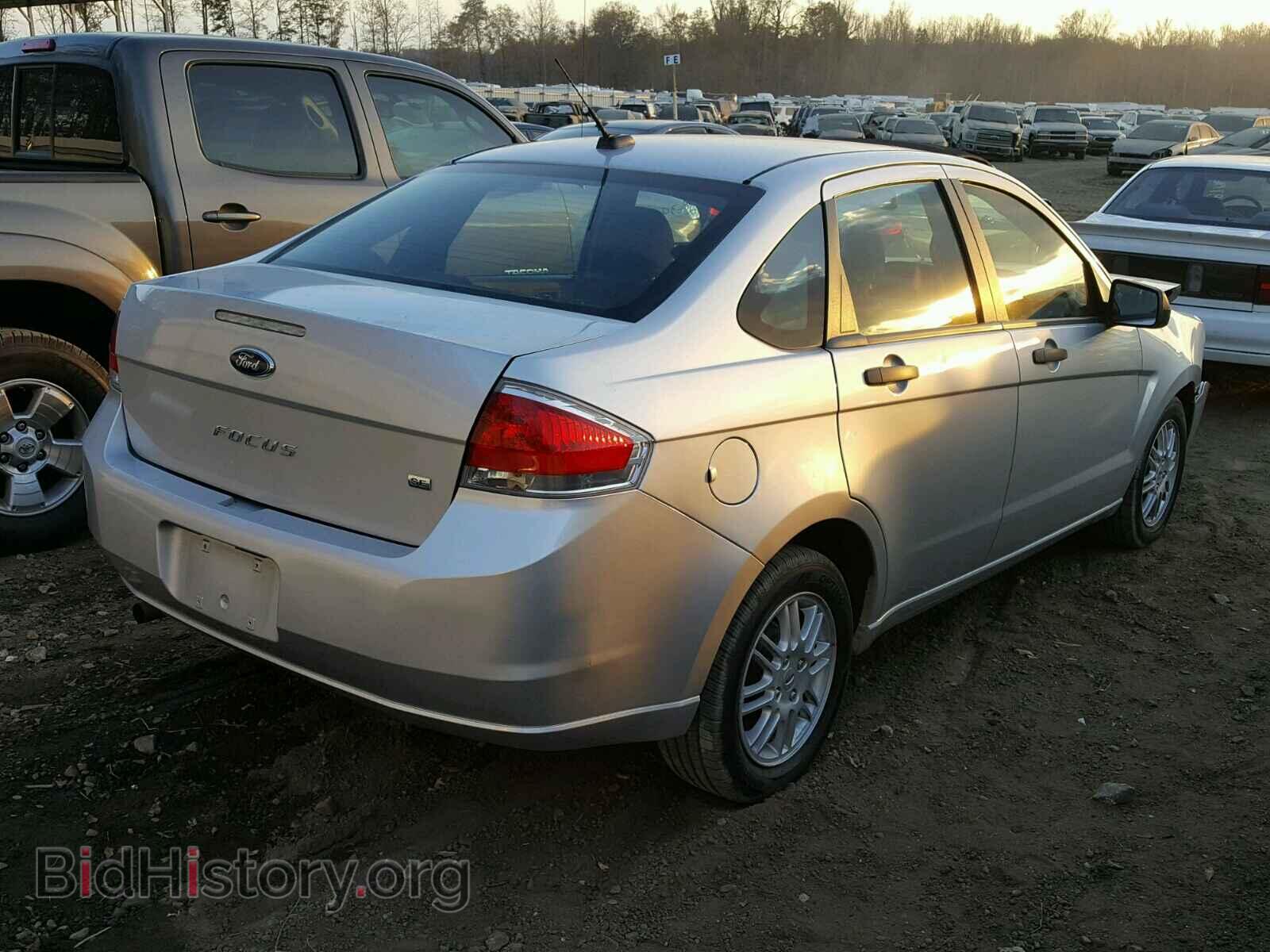 2011 FORD FOCUS - VIN: 1FAHP3FN8BW105152 - Фото 4
