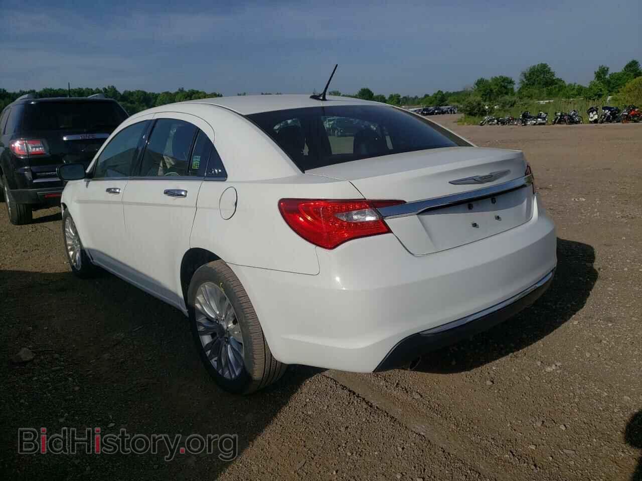 2012 CHRYSLER 200 - VIN: 1C3CCBCG8CN210611 - Фото 3