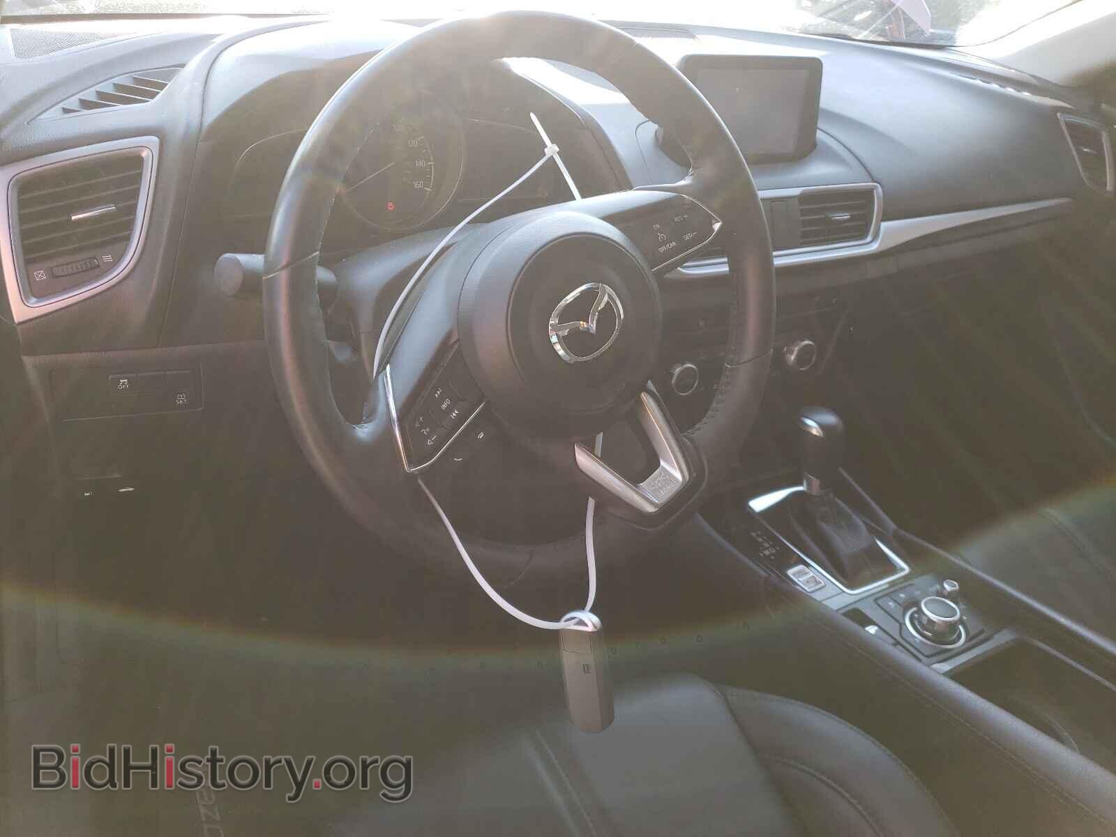 2018 MAZDA 3 - VIN: 3MZBN1L36JM237724 - Фото 9