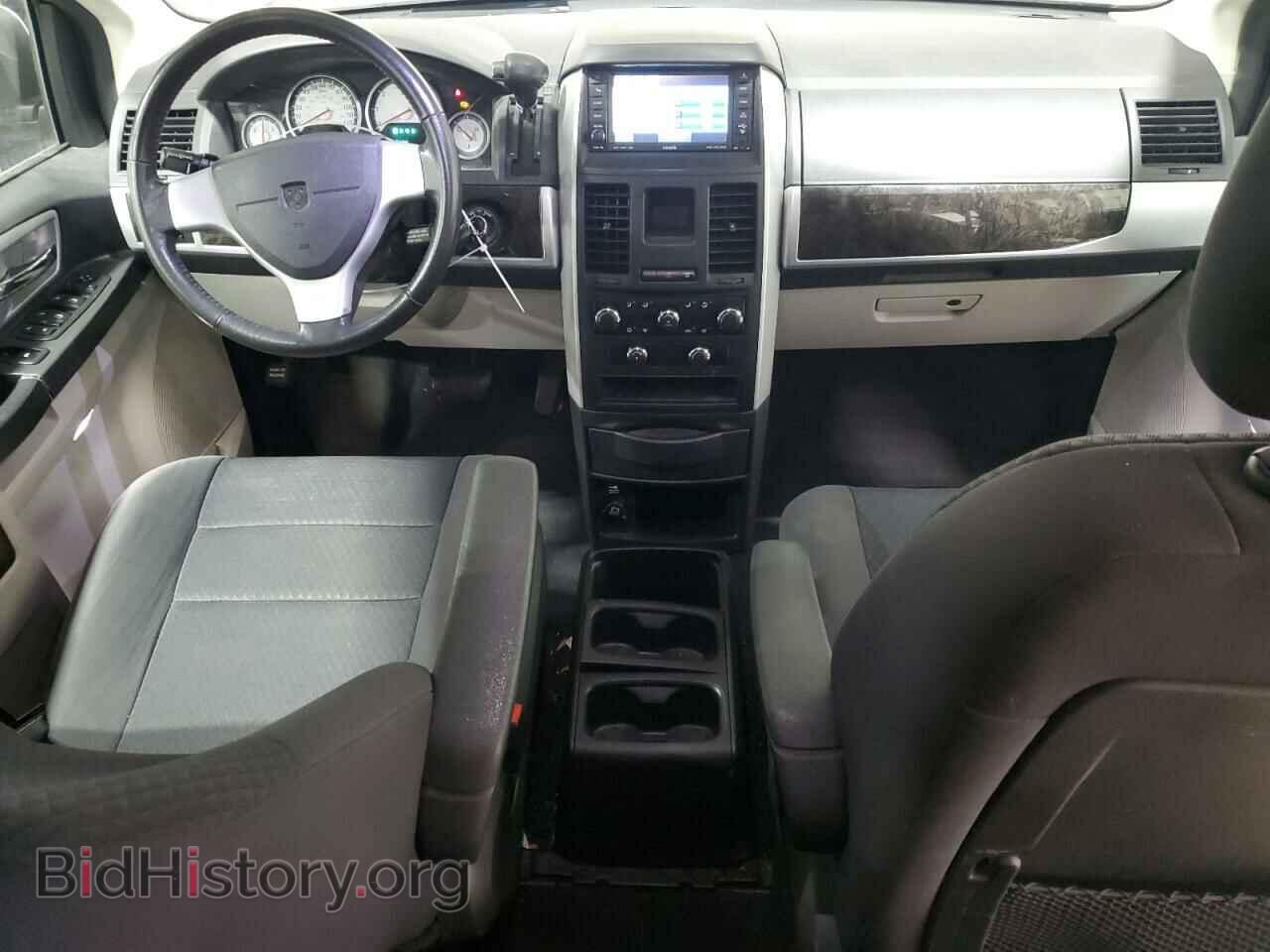 2010 DODGE CARAVAN - VIN: 2D4RN6DX7AR463122 - Фото 8