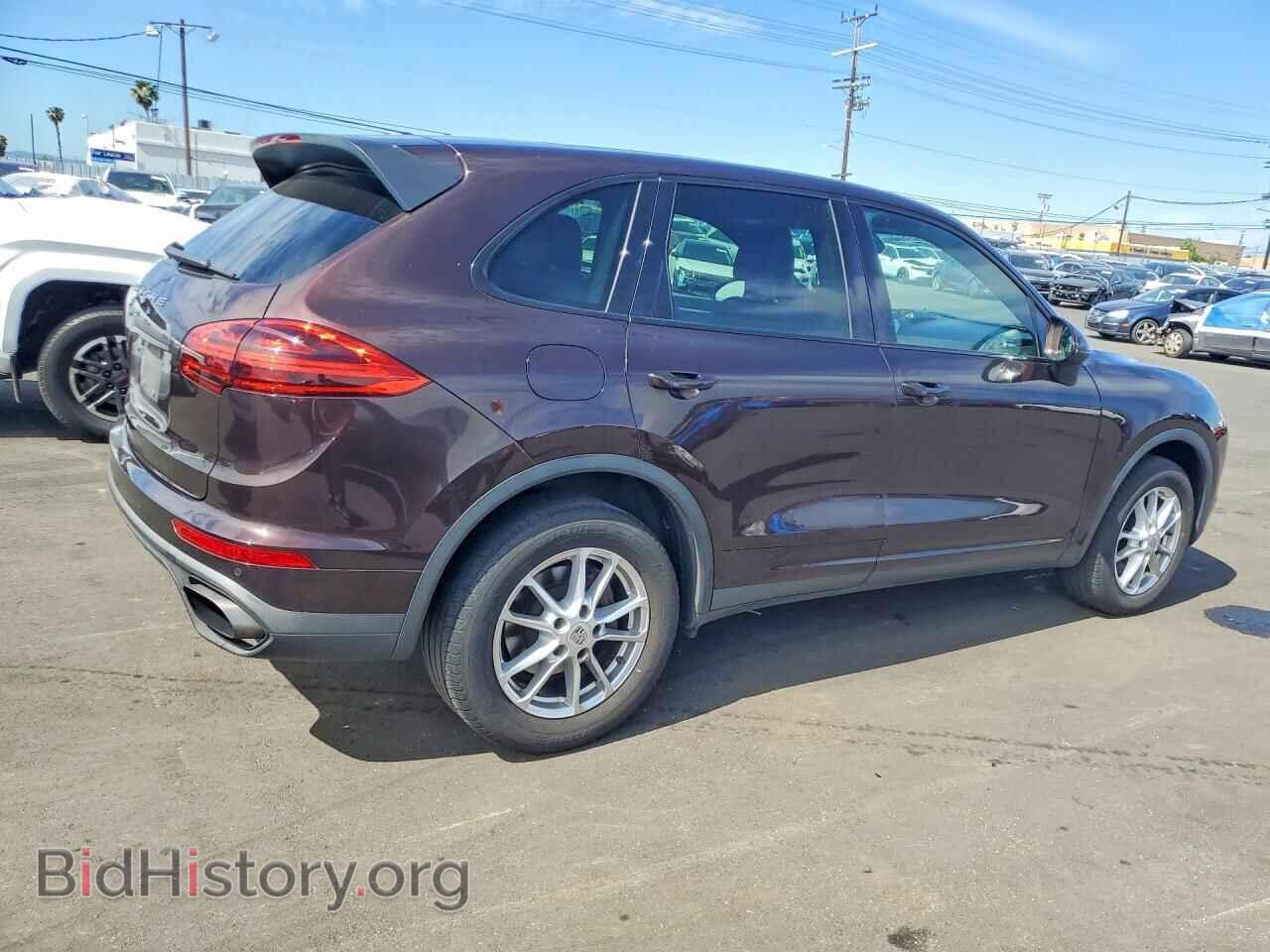 2016 PORSCHE CAYENNE - VIN: WP1AA2A20GLA10290 - Photo 3