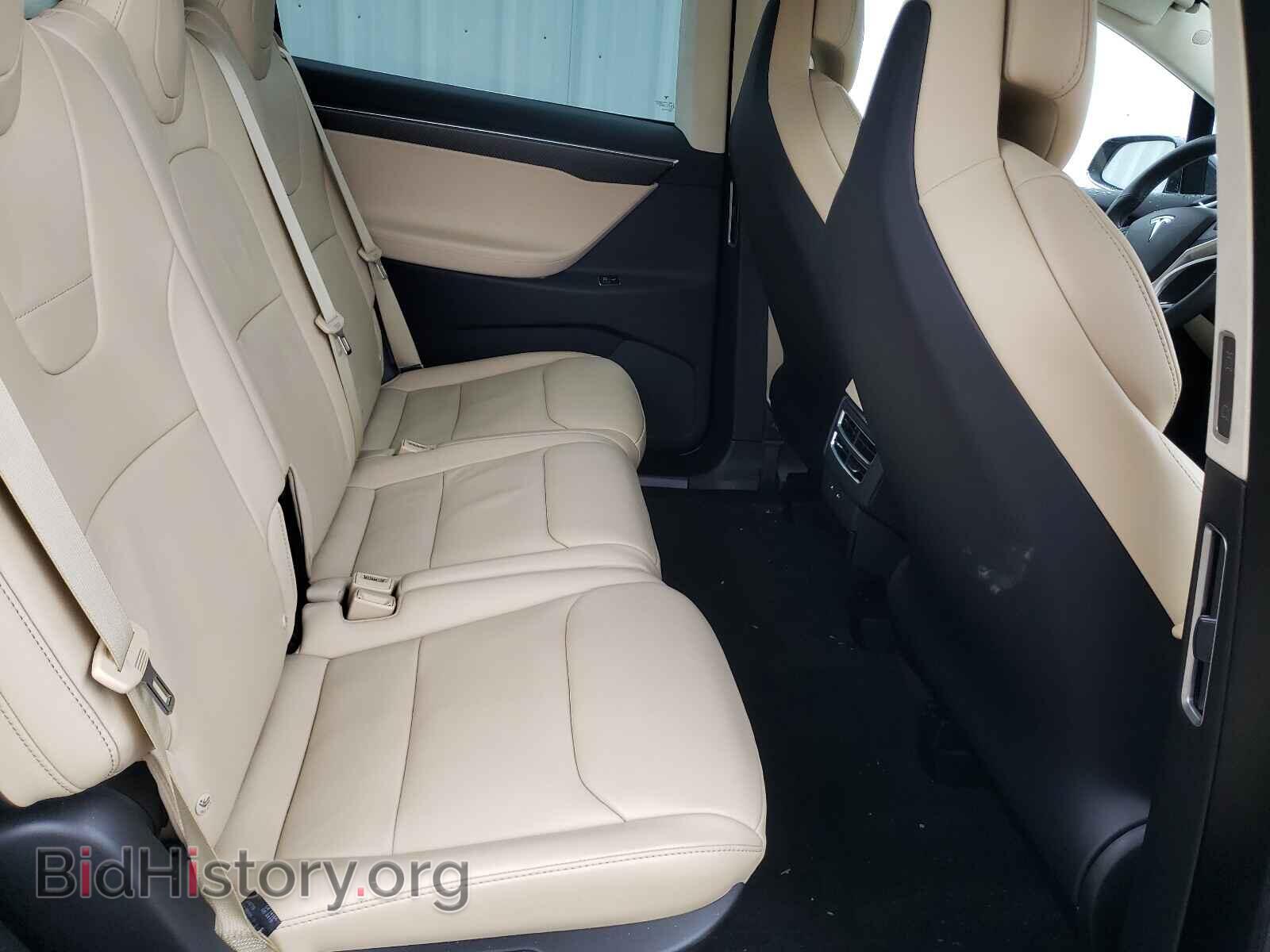 2017 TESLA MODEL X - VIN: 5YJXCDE23HF051237 - Фото 6