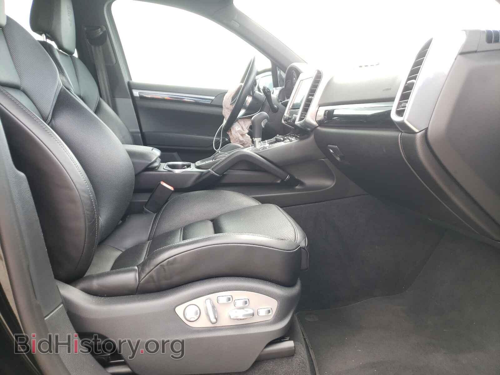 2017 PORSCHE CAYENNE - VIN: WP1AA2A20HKA83277 - Фото 5