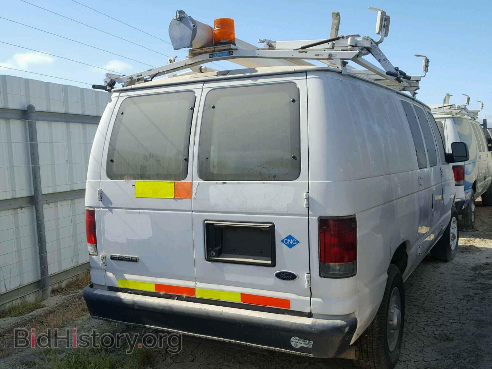 2010 FORD ECONOLINE - VIN: 1FTNE2EL0ADA17722 - Фото 4