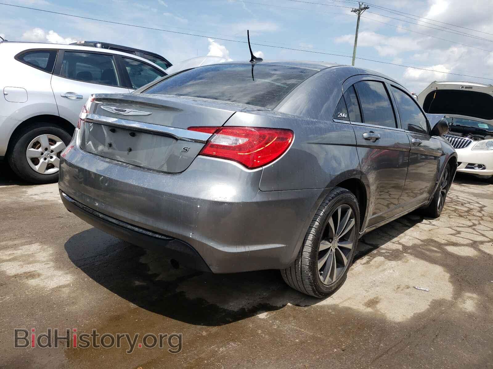 2013 CHRYSLER 200 - VIN: 1C3CCBBB1DN597753 - Фото 4