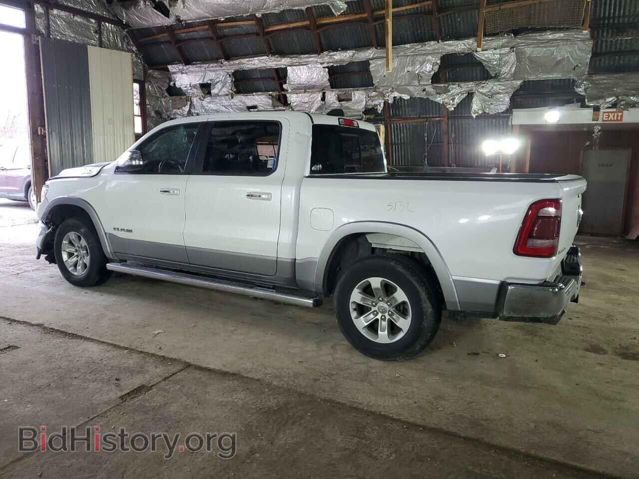 2020 RAM 1500 - VIN: 1C6SRFJM8LN256565 - Фото 2