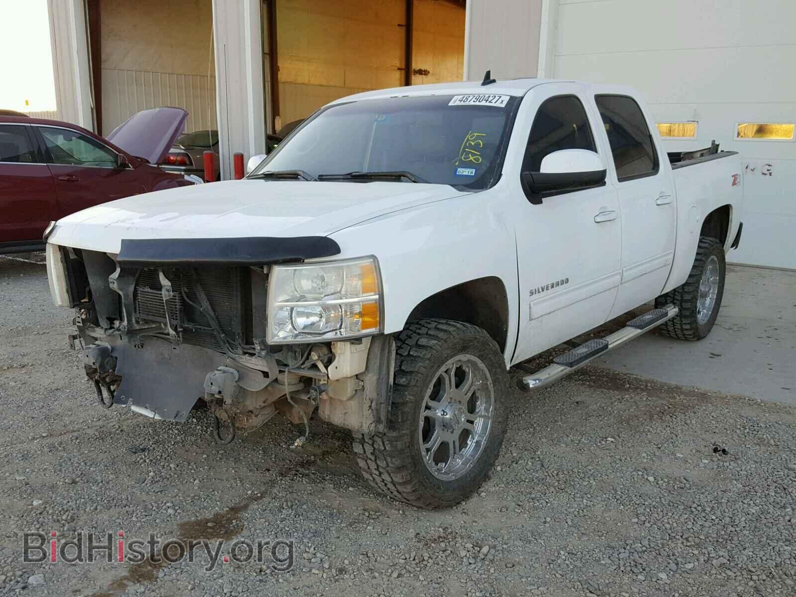 2011 CHEVROLET SILVERADO - VIN: 3GCUKTE23BG128139 - Фото 2
