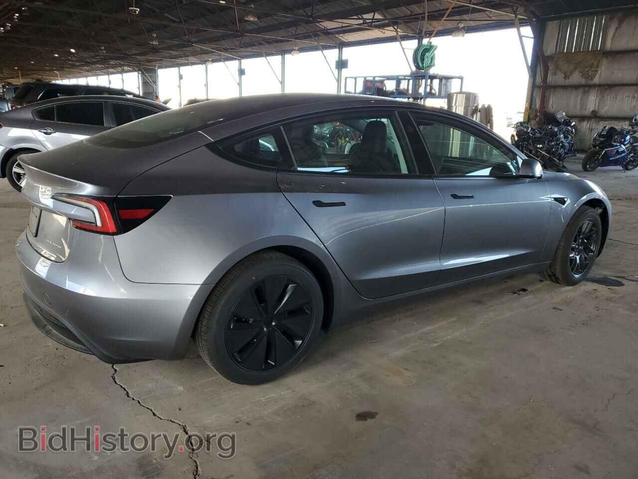 2025 TESLA MODEL 3 - VIN: 5YJ3E1EB8SF922812 - Photo 3