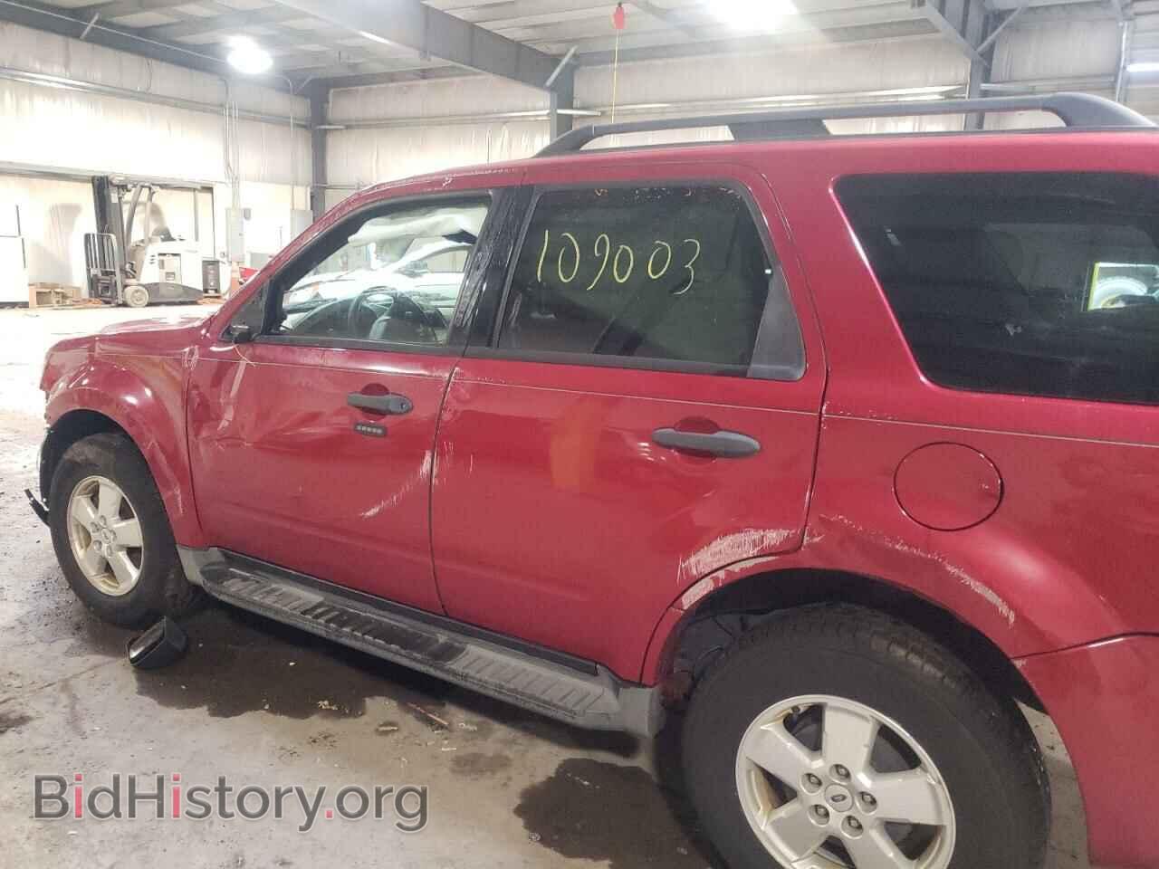 2011 FORD ESCAPE - VIN: 1FMCU0D7XBKC47263 - Фото 9