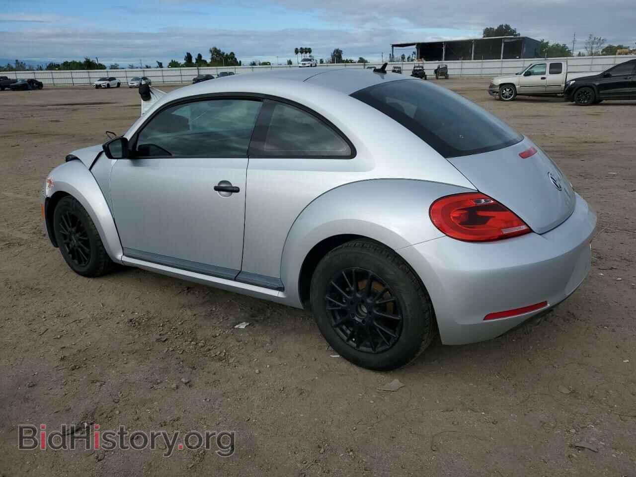 2014 VOLKSWAGEN BEETLE - VIN: 3VWFP7AT6EM601549 - Фото 2