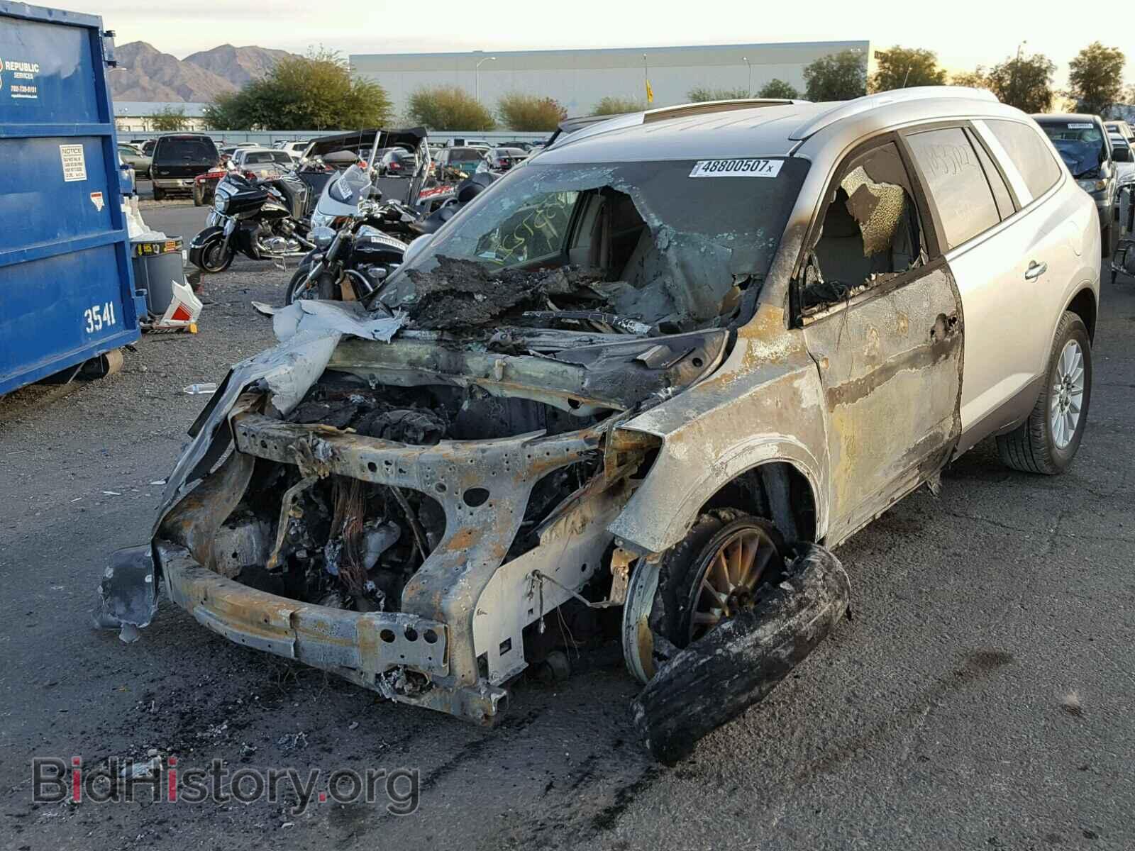 2010 BUICK ENCLAVE - VIN: 5GALRBED0AJ190924 - Фото 2