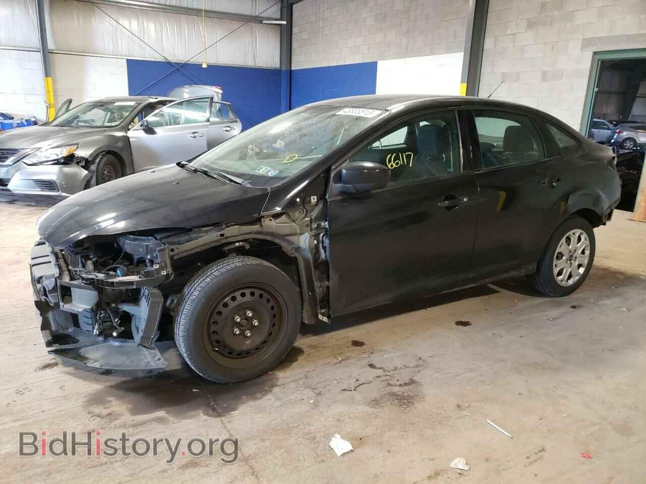 Photo 1FAHP3F29CL137942 - FORD FOCUS 2012