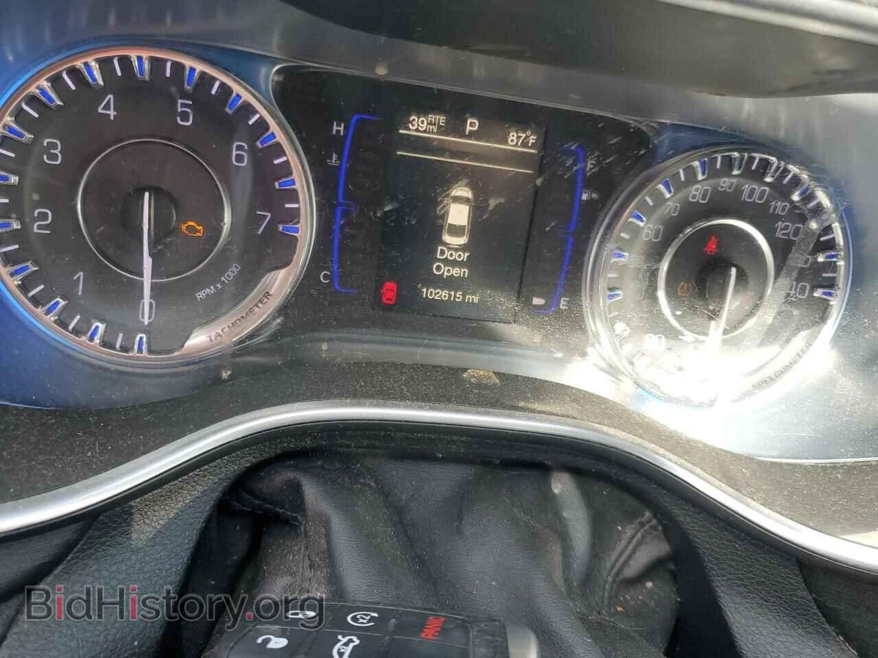 2016 CHRYSLER 200 - VIN: 1C3CCCAB5GN148247 - Фото 9