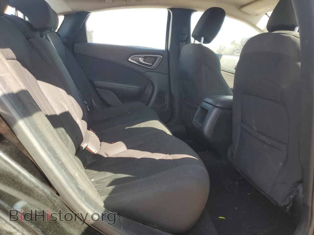 2016 CHRYSLER 200 - VIN: 1C3CCCAB5GN148247 - Фото 10