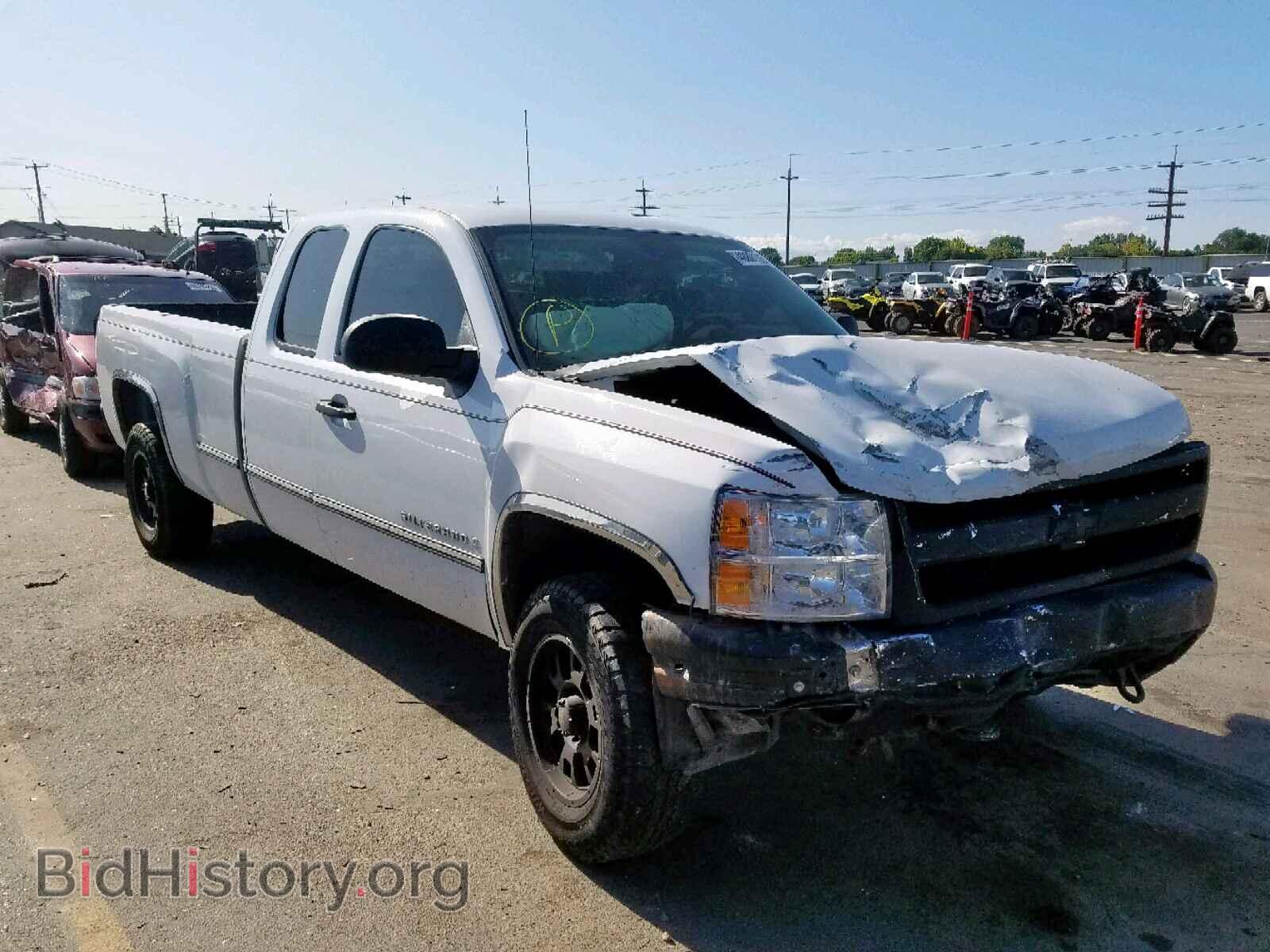 Photo 1GCEC19058E132935 - CHEVROLET SILVERADO 2008