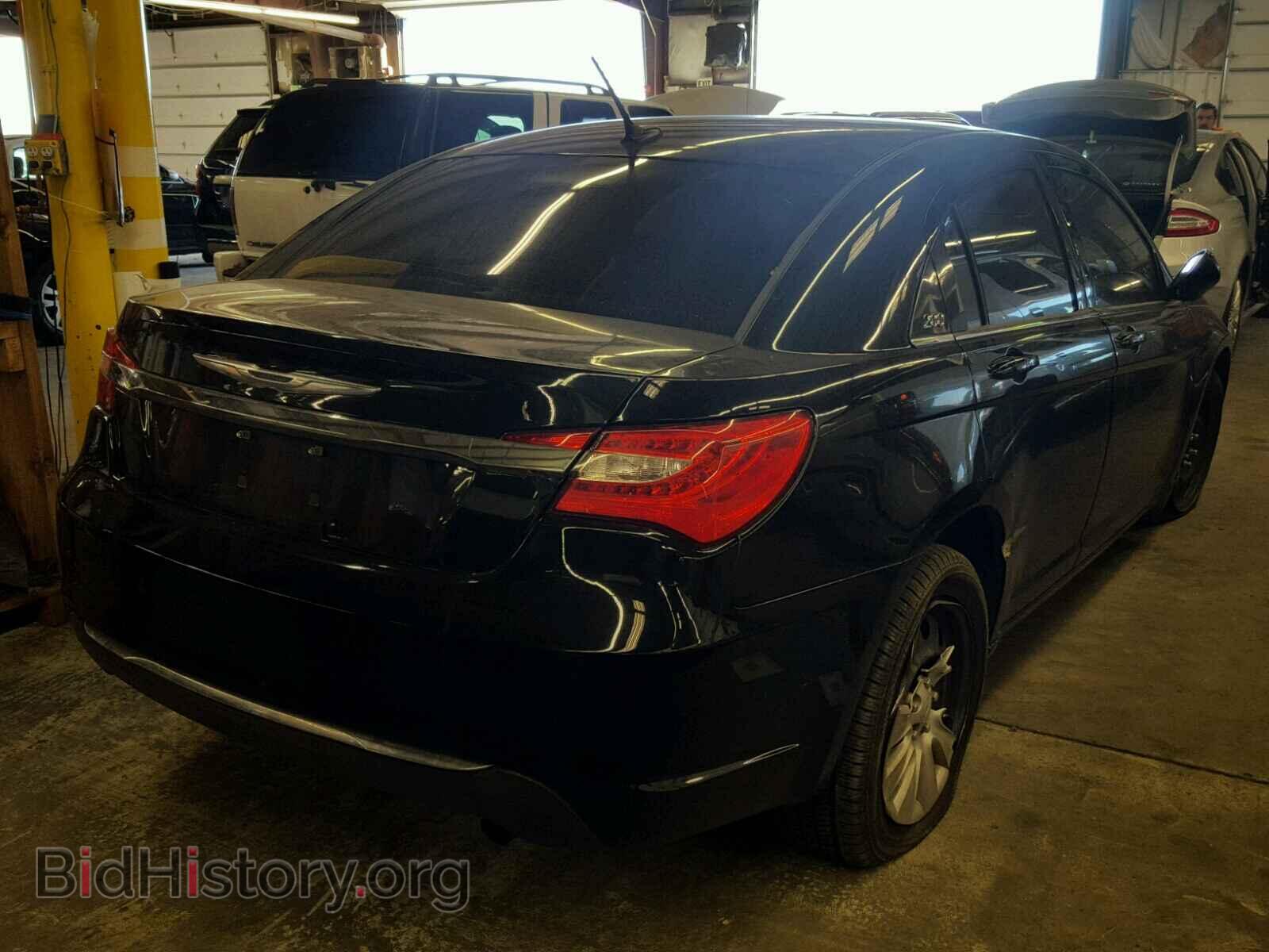 2012 CHRYSLER 200 - VIN: 1C3CCBAB7CN126982 - Фото 4