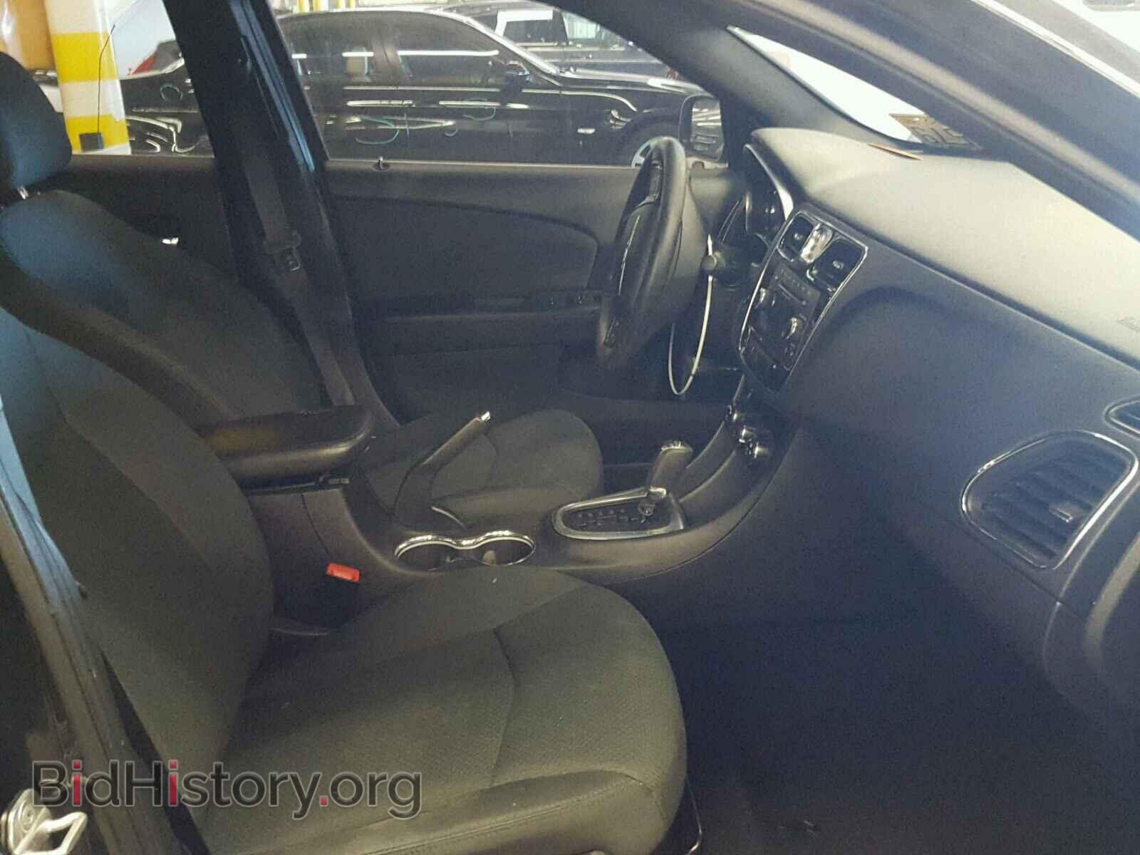 2012 CHRYSLER 200 - VIN: 1C3CCBAB7CN126982 - Фото 5