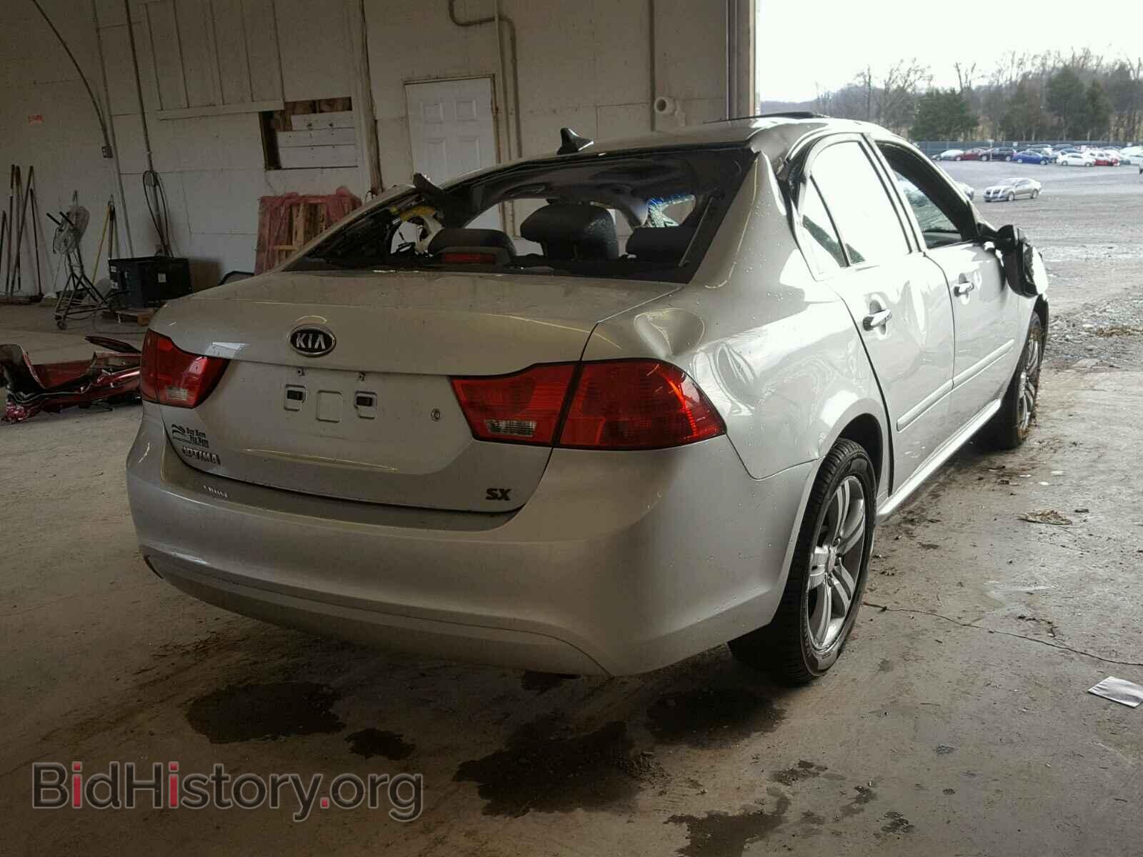 2010 KIA OPTIMA - VIN: KNAGH4A85A5452322 - Photo 4