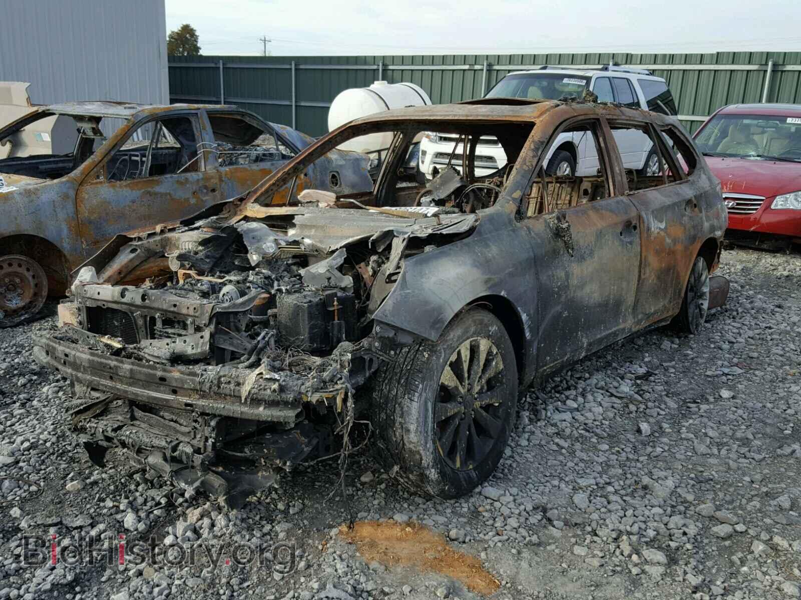 2017 SUBARU OUTBACK - VIN: 4S4BSANC1H3283462 - Фото 2