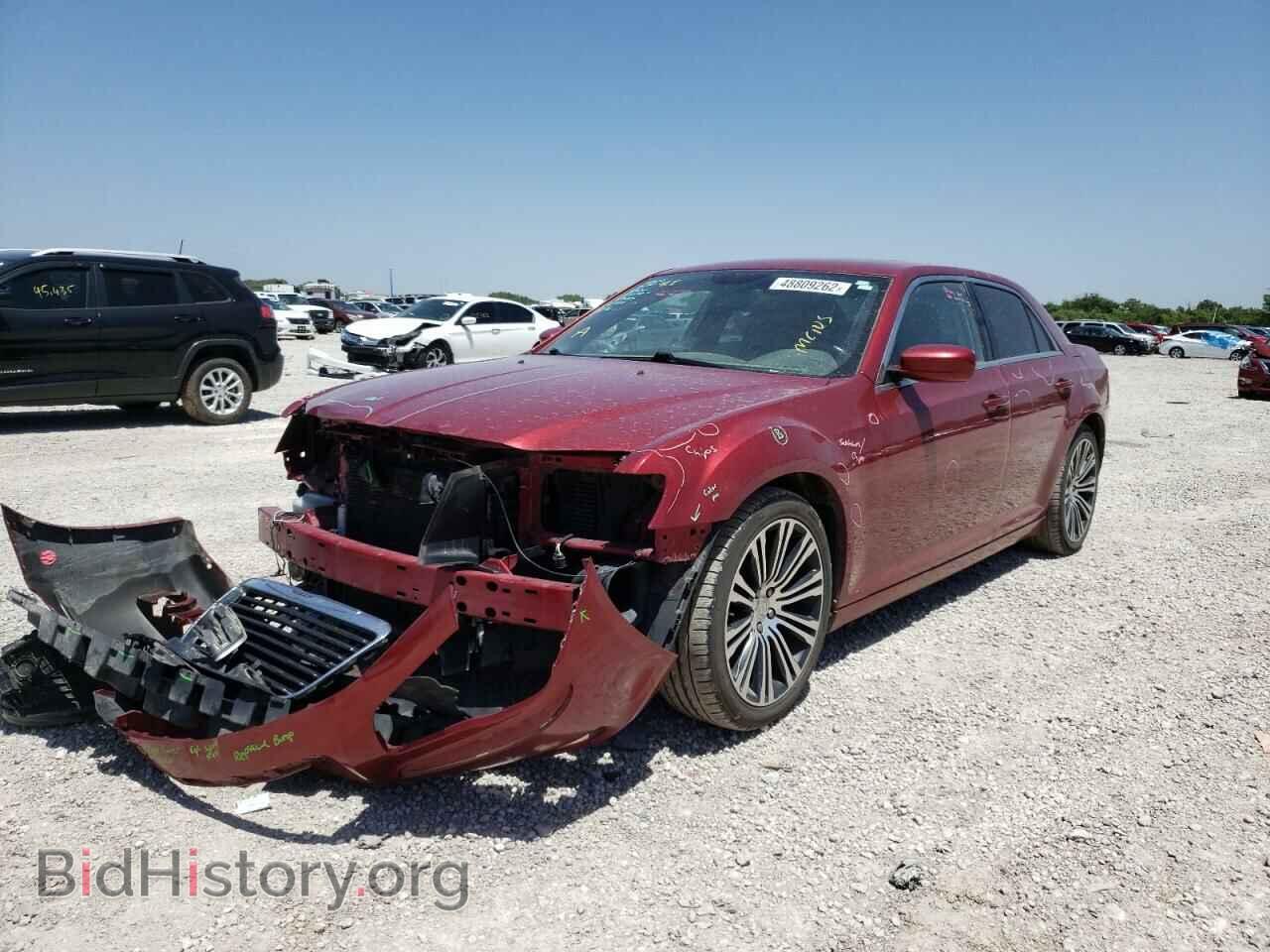 2013 CHRYSLER 300 - VIN: 2C3CCABT0DH641186 - Фото 2