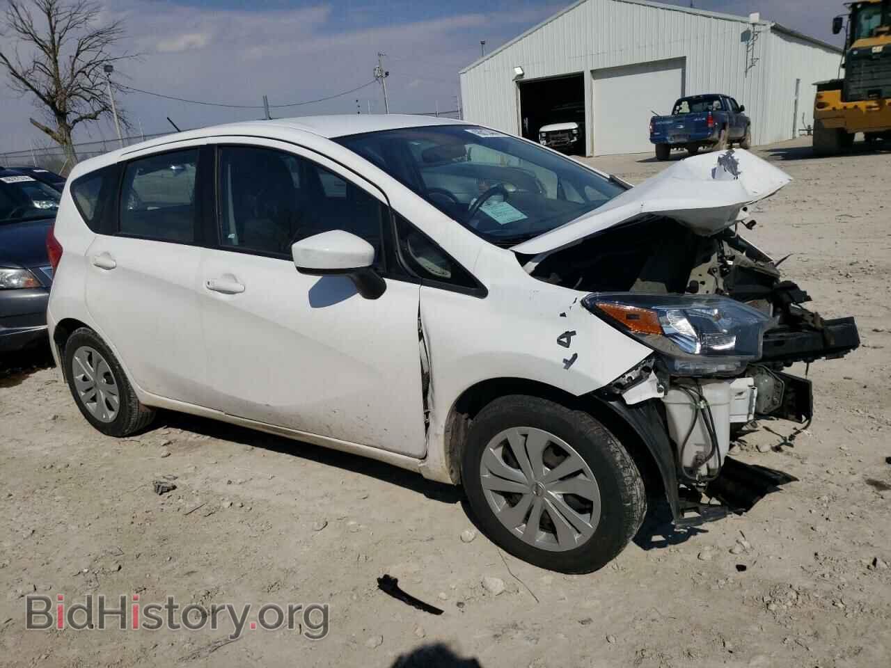 2019 NISSAN VERSA - VIN: 3N1CE2CP3KL366093 - Фото 4