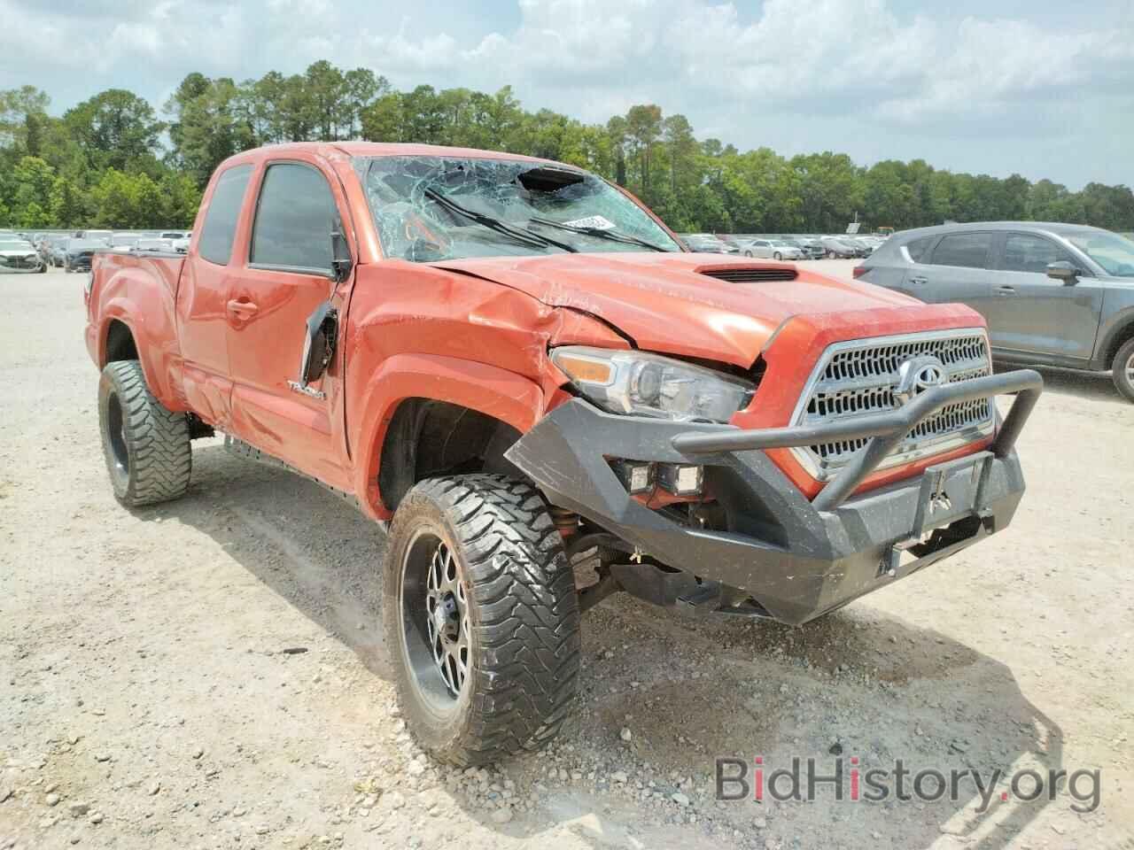 Photo 5TFRZ5CN1GX011060 - TOYOTA TACOMA 2016