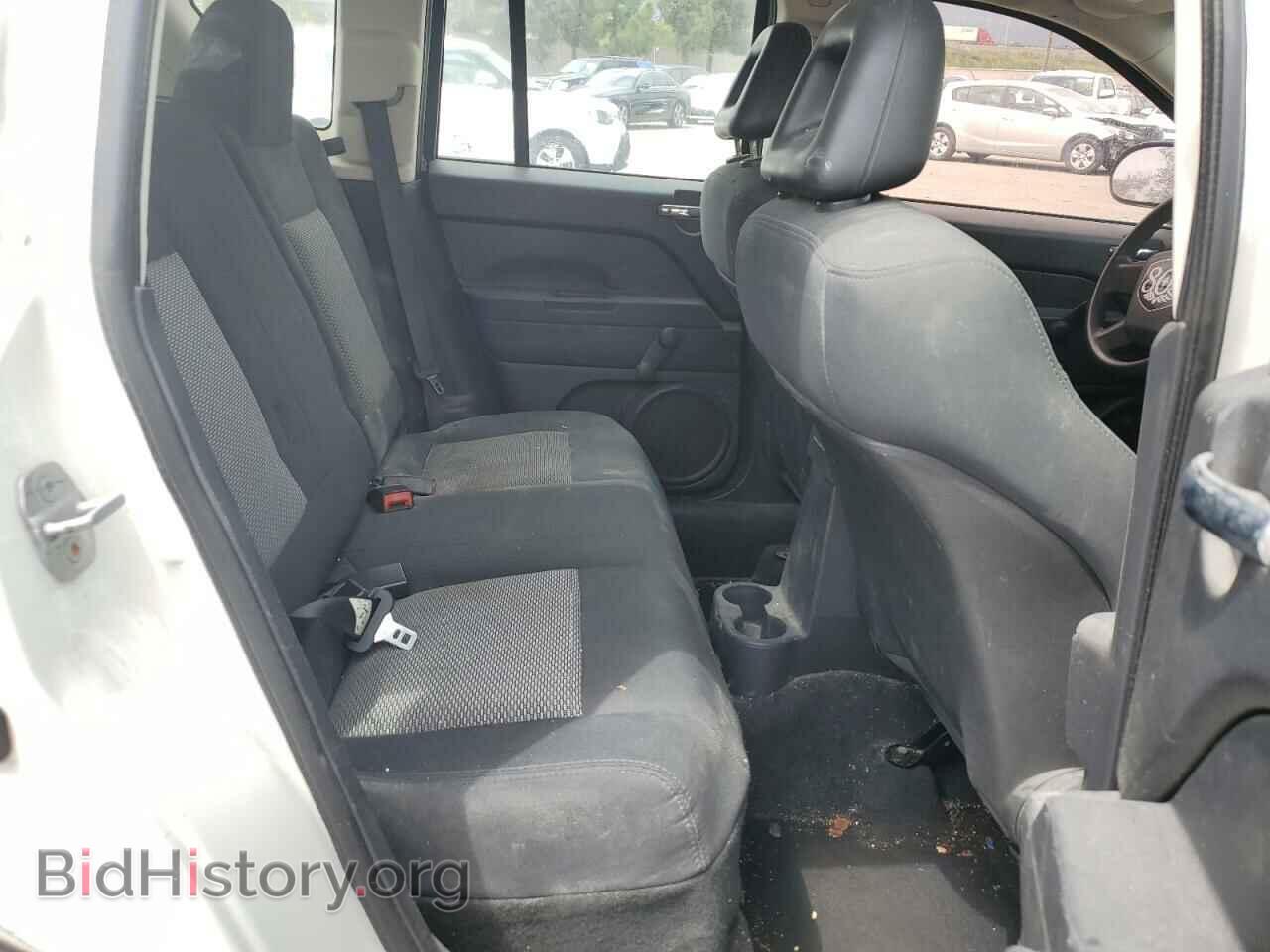 2008 JEEP COMPASS - VIN: 1J8FT47W48D579977 - Фото 11