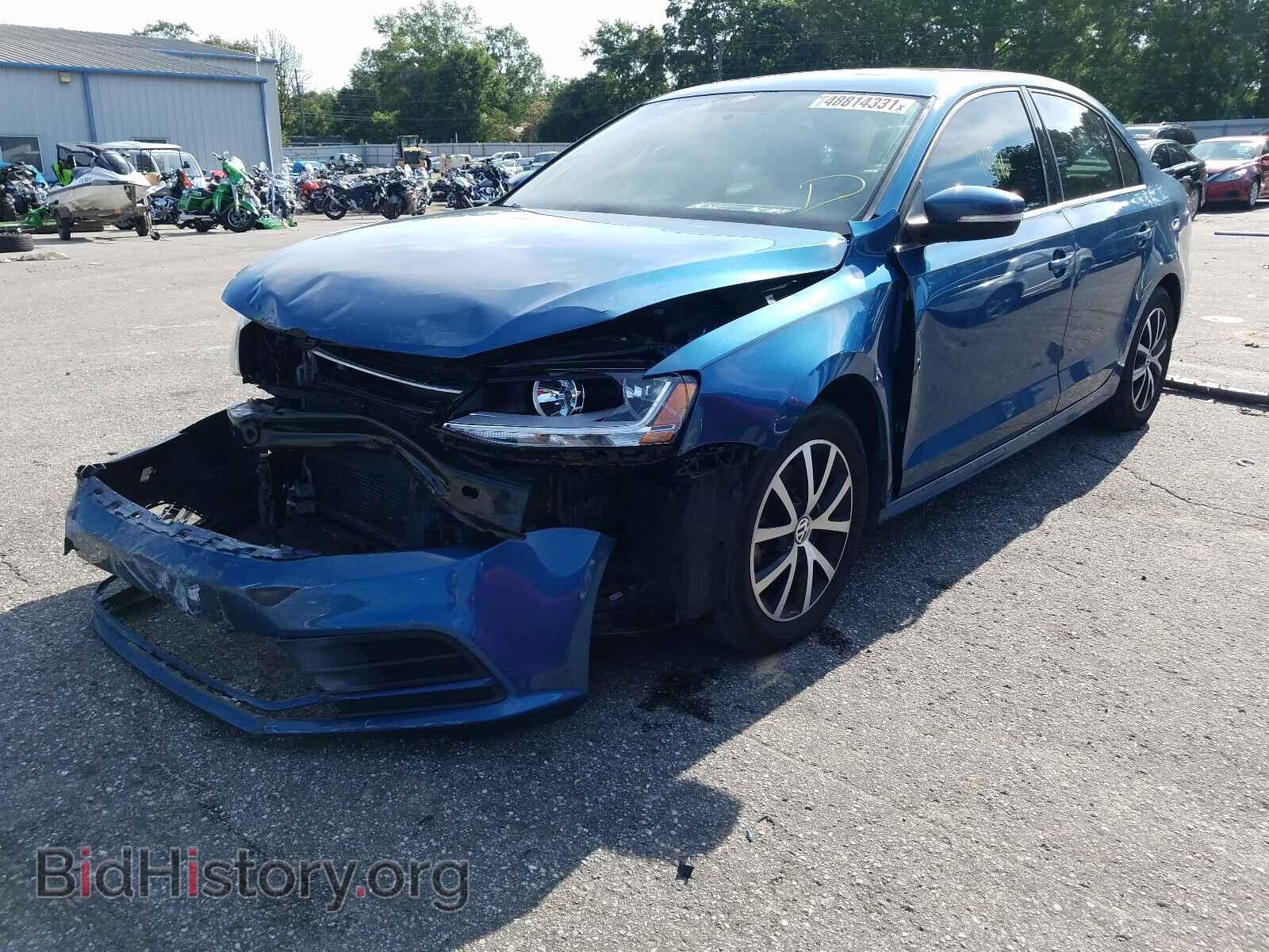 2017 VOLKSWAGEN JETTA - VIN: 3VWDB7AJ3HM223716 - Фото 2