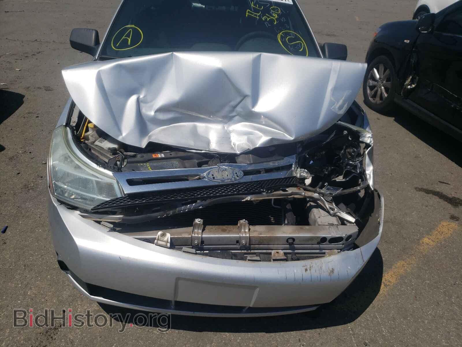 2011 FORD FOCUS - VIN: 1FAHP3FN2BW100674 - Photo 9