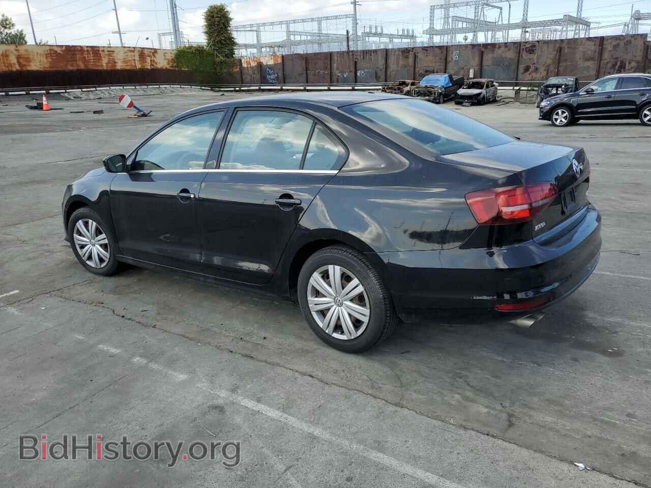 2017 VOLKSWAGEN JETTA - VIN: 3VW2B7AJ9HM395689 - Photo 2