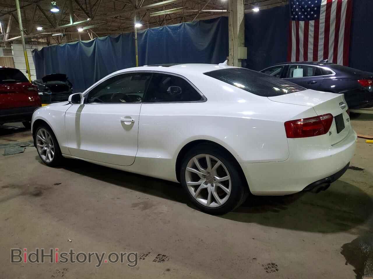 2010 AUDI A5 - VIN: WAUCFAFR8AA024143 - Photo 2