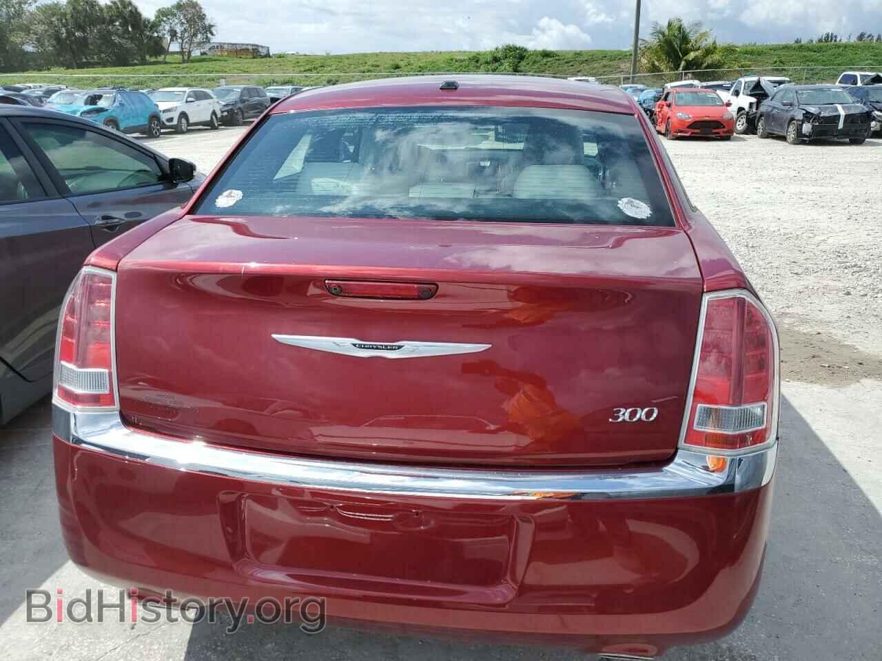 2013 CHRYSLER 300 - VIN: 2C3CCAAG6DH697542 - Фото 6